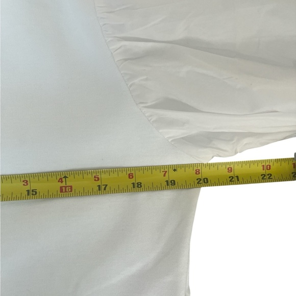 NWOT English Factory Balloon Sleeve Crew Neck Blouse White Size Medium - Picture 8 of 9